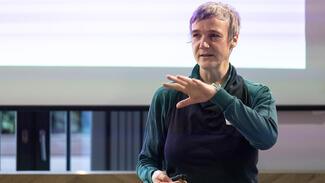 Eröffnung des Netzwerktreffens und Warm-up (Foto: Jürgen Aloisius Morgenroth)