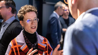 Eröffnung des Netzwerktreffens und Warm-up (Foto: Jürgen Aloisius Morgenroth)