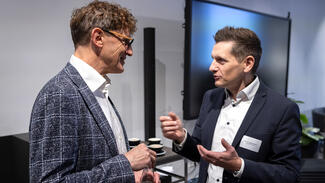 Eröffnung des Netzwerktreffens und Warm-up (Foto: Jürgen Aloisius Morgenroth)